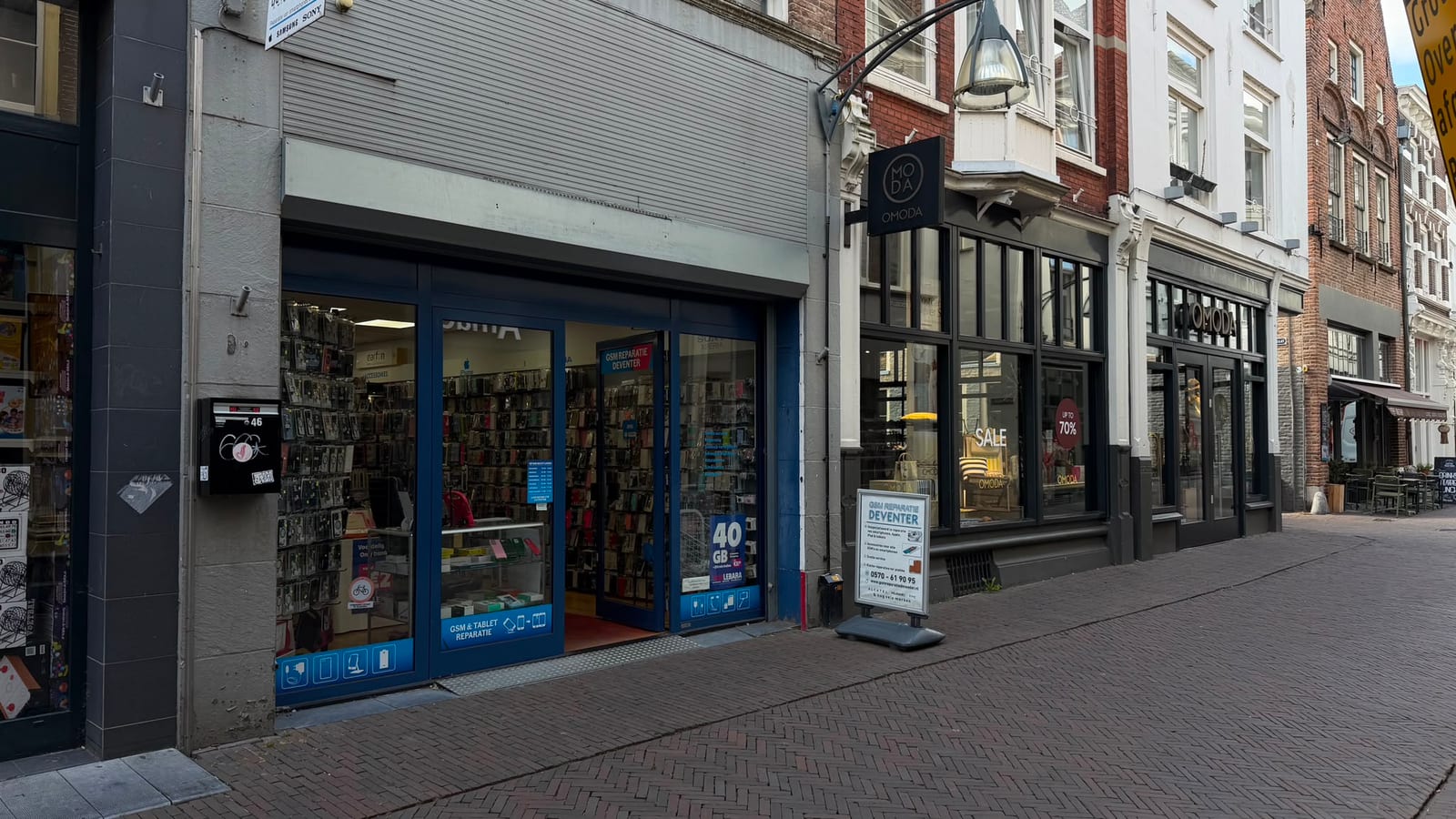 De winkel aan de Lange Bisschopstraat in Deventer