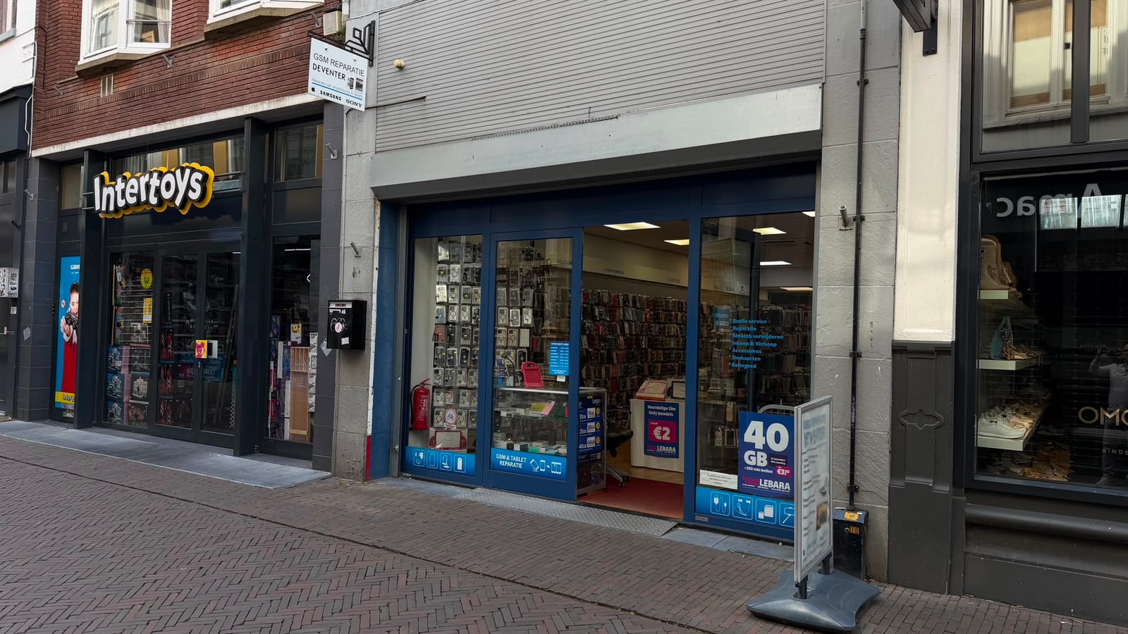 GSM Reparatie Deventer, naast de Intertoys in het centrum